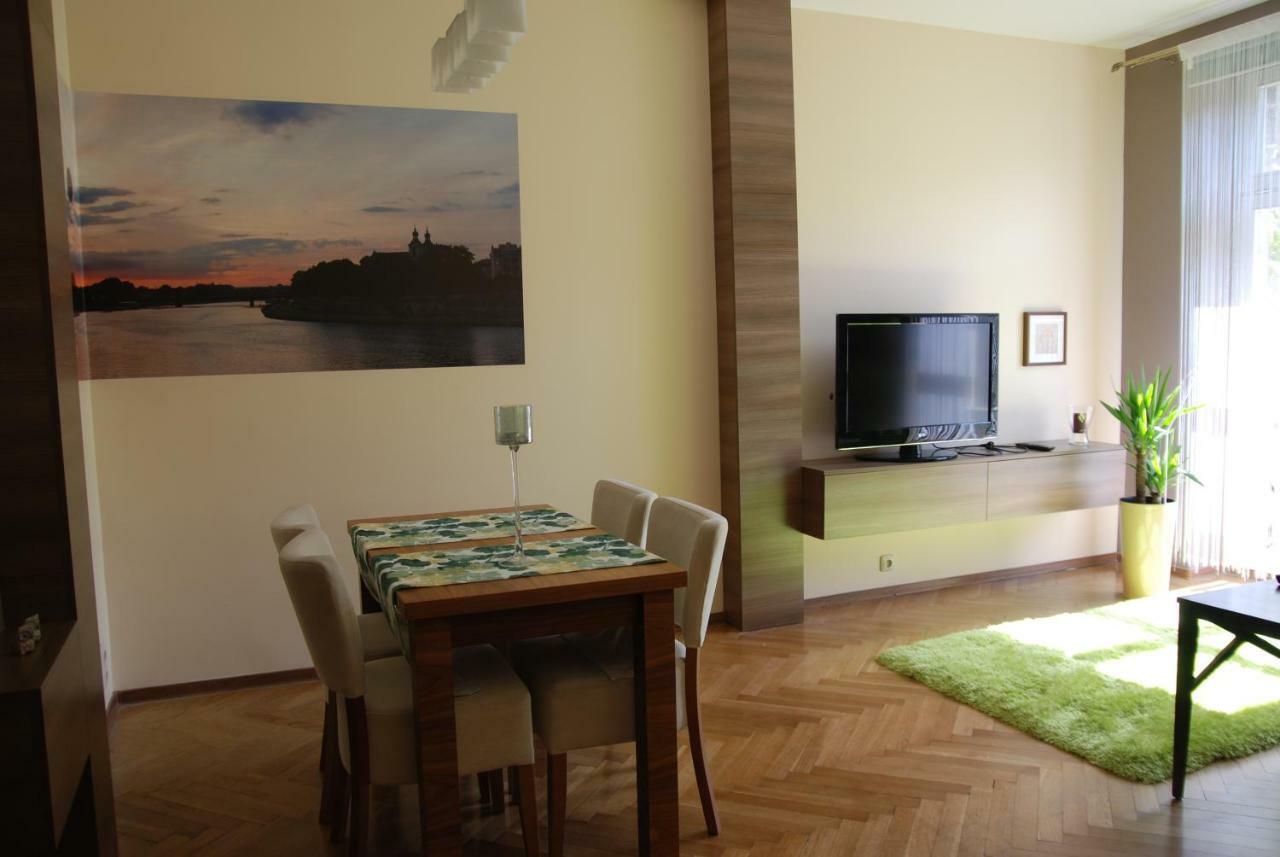 Excellent Apartment With Balcony Krasków Eksteriør bilde